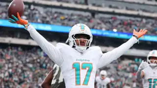 Waddle Slotted No. 5 in SI's 2026 WR2 Rankings, Broncos Primed for Bounce-Back