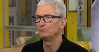 Apple Eyes Small-Town Hubs to Revitalize Rural America
