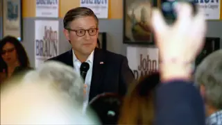 Mike Johnson campaigns in Vancouver to back Braun in WA's 3rd District race