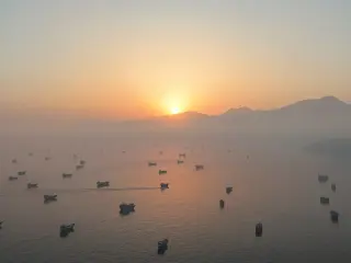 Hormuz Oil Traffic Rises Under MoU, Then Dips as Pact Expires