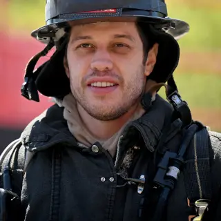 Pete Davidson Honors His Dad's 9/11 Legacy by Encouraging Kindness Through 9/11 Day