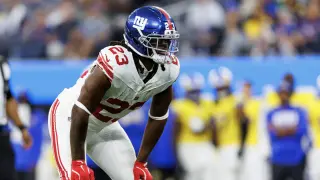 Giants Shift Starting Role to Najee Harris Amid Skattebo Fumble Crisis