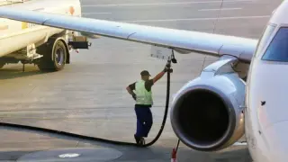 Jet-Fuel Crunch Lifts European Long-Haul Fares Amid Iran War