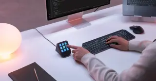 Logitech Unveils MX Keypad: Nine AI-Ready LCD Keys for $99