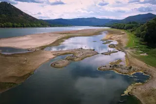 Hungary bets big on water retention as drought reshapes its lakes and rivers