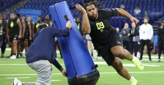 Chiefs snag two rookies on waivers to bolster defense