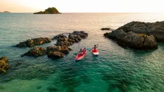 Smart Summer Travel: Lock Flights, Go Local, and Stay Flexible