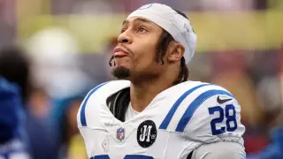 Taylor stays in Indy on two-year, $44M extension