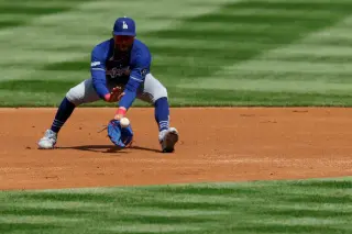 Betts Back in Dodgers Fold as IL Return Looms