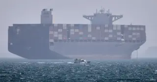 US-Iran clash escalates after Hormuz attacks and retaliatory strikes