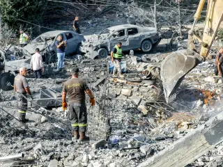 Israeli airstrikes kill 11 in southern Lebanon amid ongoing clashes