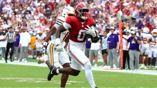 Freshman sparks and roster battles define Alabama's Week 1 rout of East Carolina