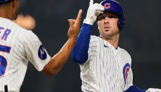 Cubs erupt for nine-homer onslaught, signaling offense could clear Brewers hurdle