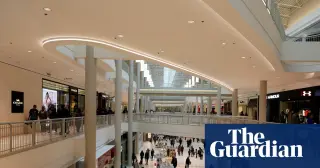 FBI arrests 18-year-old for plotting ISIS-linked mass shooting at Mall of America