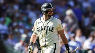 Rays' Surge and Mariners' Collapse Define 2026 MLB Season