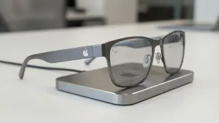 Apple Bets on Ultra-Light AR Glasses for Mass Market, With Display-Enabled Versions Years Away