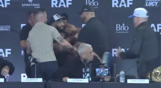 Muhammad-Covington brawl erupts at RAF11 press conference