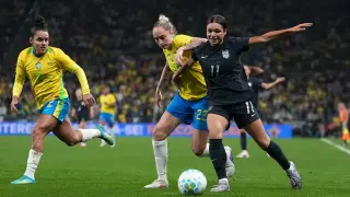 Wilson shines as USWNT fall short again to Brazil in Sao Paulo