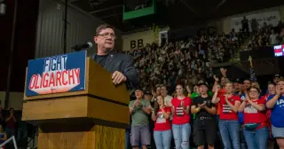 Maine's Populist Pick Faces National Scrutiny in Collins Run