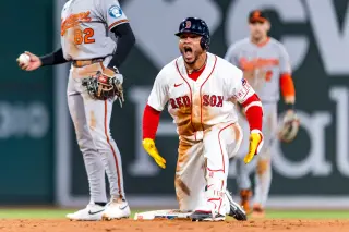 Sox ride 14-game surge, leaning on newcomers and leadership to chase franchise mark