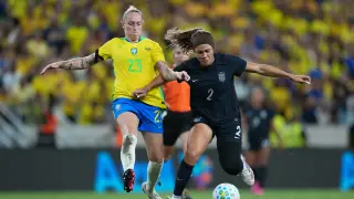 Eight Red Cards Spark Chaos as USWNT Edges Brazil in Controversial Friendly