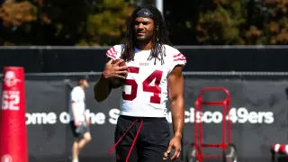 49ers Camp Day 4: Evans Shines While Warner Triggers a Brawl