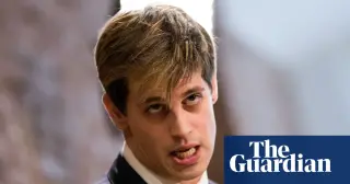 Milo Yiannopoulos Deported from U.S. to Britain by ICE