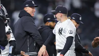 Yankees and White Sox sweep rivals; Padres eliminate Cubs as Wild Card Day Two concludes