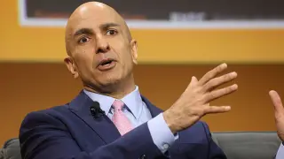 Kashkari urges gradual Fed rate hikes to curb inflation