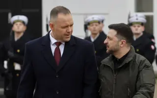 Poland Weighs Revoking Zelensky’s Top Honor Over UPA Controversy