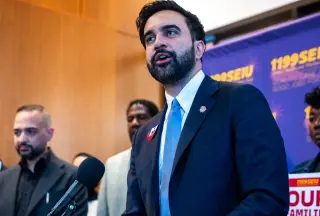 New York Unions Rally to Defend Migrants After TPS Ruling