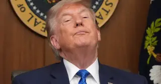 Enten Flags ‘Big Uh-Oh’ Moment as Moderate Republicans Turn Away from Trump