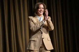Harris Goes to Michigan on Campaign Swing with El-Sayed, Eyes Detroit Leaders