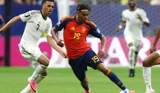 Spain Seeks Edge as Yamal Leads Clash Against Uruguay