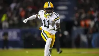 Packers WR Jayden Reed carted off after early hit vs. Jets