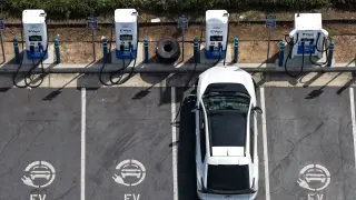 Gas-price surge nudges U.S. buyers toward used EVs