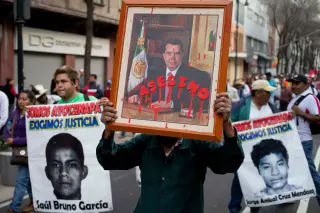 Ex-Guerrero governor arrested in Ayotzinapa case tied to 2014 disappearances