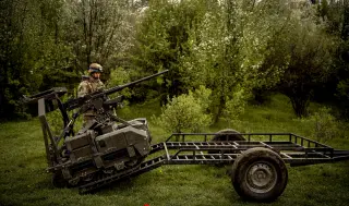 Ukraine's NC13 Unit Deploys Kamikaze Ground Robots with Grenade Launchers in Vivaldi Offensive
