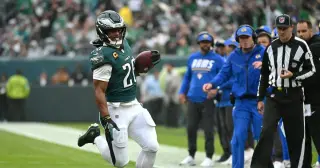 Eagles Fall to 17th in Power Rankings as Offense Stalls