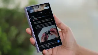 Rare corner-press issue surfaces with Galaxy Z Fold 8