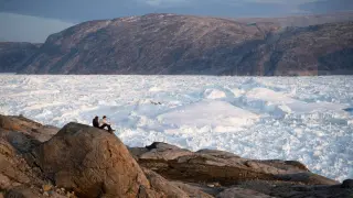 Earth shed 12.5 trillion tons of ice since 1979, nudging global seas higher