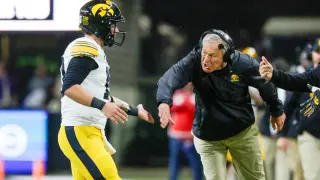 Iowa QB Decision Remains Unsettled as Hecklinski and Brown Compete for Start