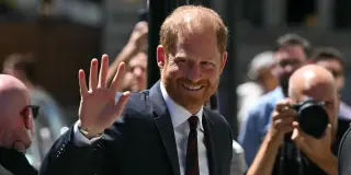 Harry Flies Solo to London as Security Talks Cloud Family Matters