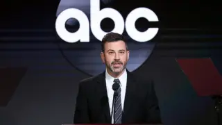 FCC’s early-renewal push sparks battle over press freedom with ABC