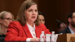 Fed staff knew SVB was vulnerable but failed to act, report finds