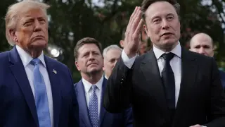 Trump Honors Tech Leaders with National Medals Amid Renewed Ties