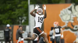 Browns release Cedric Tillman amid 53-man roster trim