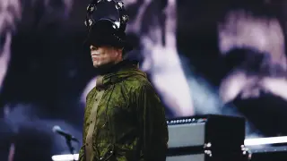 Oasis Doc Directors Chronicle a Low-Key Gallagher Reunion for Don’t Look Back in Anger
