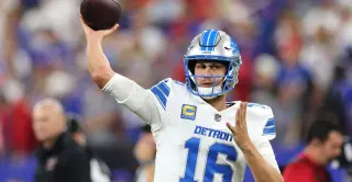Bills grab a 27-7 halftime edge as Lions struggle in Thursday Night Football at Highmark