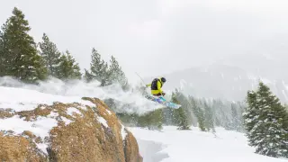 Super El Niño Sets Stage for Snowier Sierra, Warmer Northwest